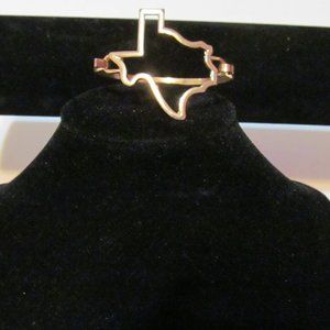 Gold tone state of Texas bracelet